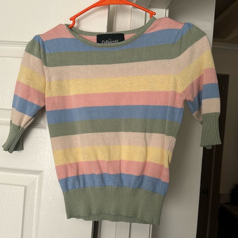 Cropped Sweater Top